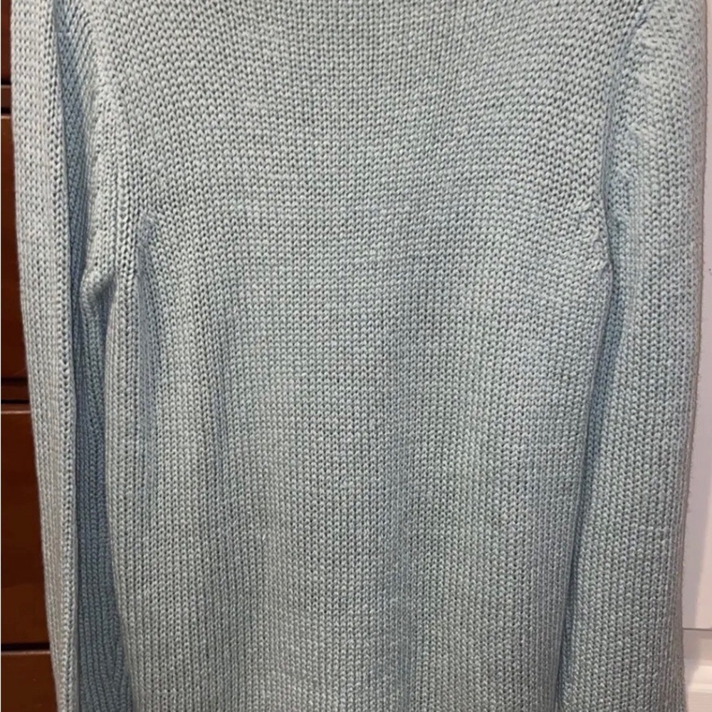 Forever 21 Blue/Green Knit Sweater Small